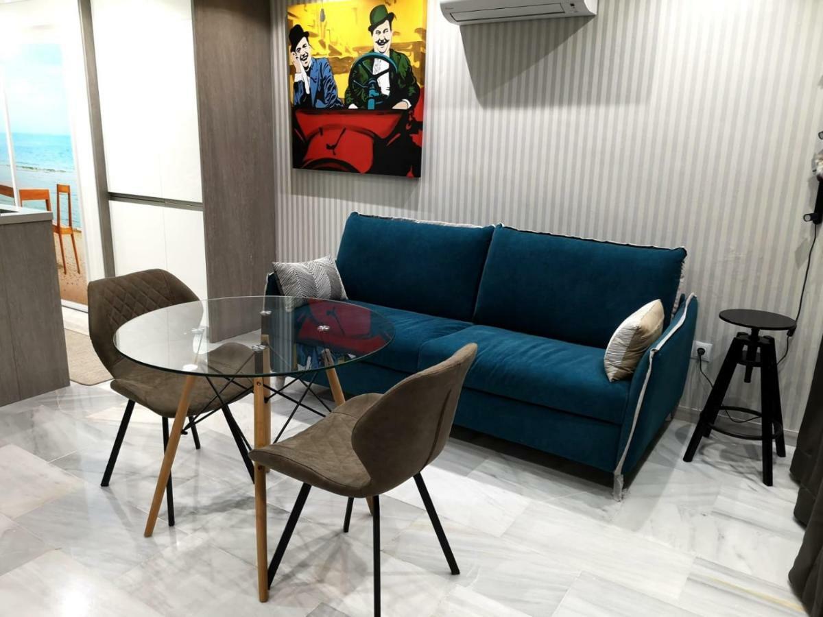 Malagueta Playa 11 Apartment Malaga Bagian luar foto
