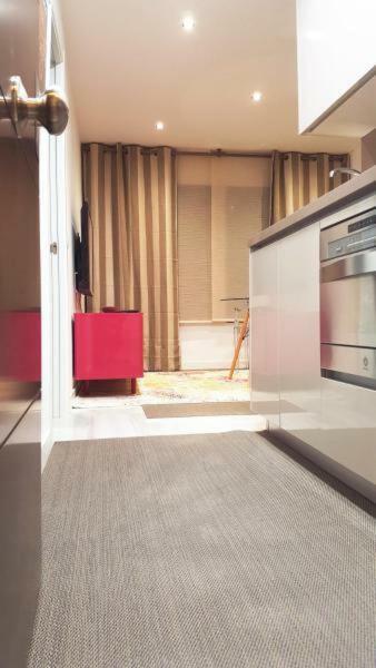 Malagueta Playa 11 Apartment Malaga Bagian luar foto